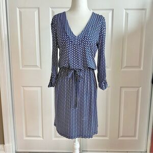 Veronica M White and Blue Chevron Knit Dress w/ Tab Sleeves and Tie Waist